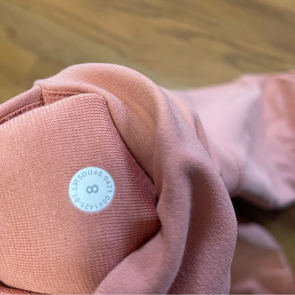 Lululemon High-Rise Pink Leggings - Picture 4 of 4